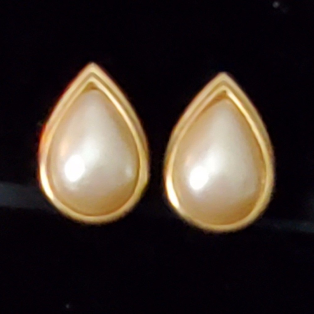 VINTAGE EARRINGS / CLIP ON